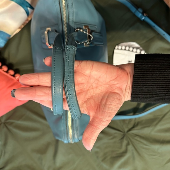 SOLD Coach Taylor Satchel - Picture 6 of 13